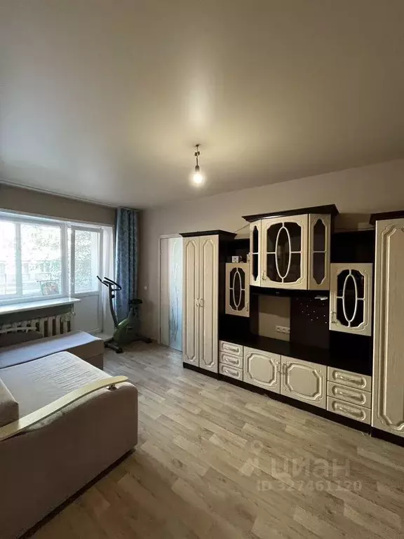 3-к кв. Новосибирская область, Новосибирск ул. Максима Горького, 12 ... - Фото 2