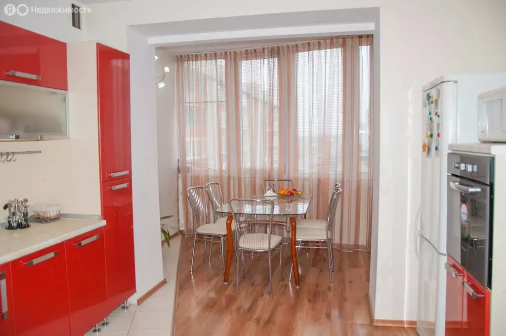 3-комнатная квартира: Ейск, Красная улица, 57/2 (116 м) - Фото 1