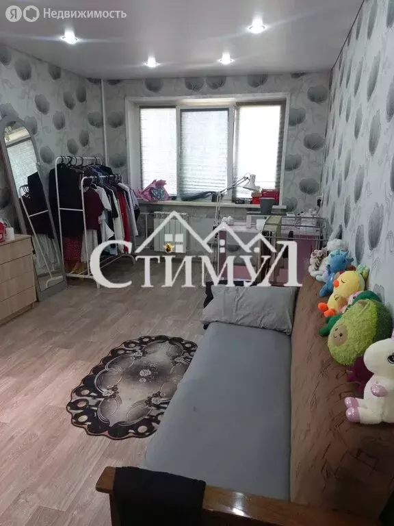2-комнатная квартира: Черногорск, улица Дзержинского, 8 (42 м) - Фото 1