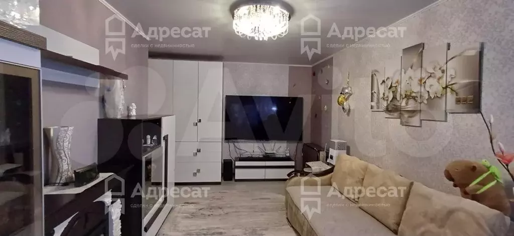 2-к. квартира, 43 м, 1/9 эт. - Фото 1