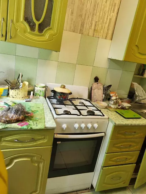 Комната 14 м в 2-к., 1/5 эт. - Фото 1