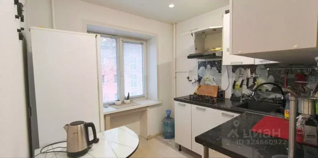 2-к кв. Курская область, Курск Школьная ул., 5к12 (43.5 м) - Фото 1