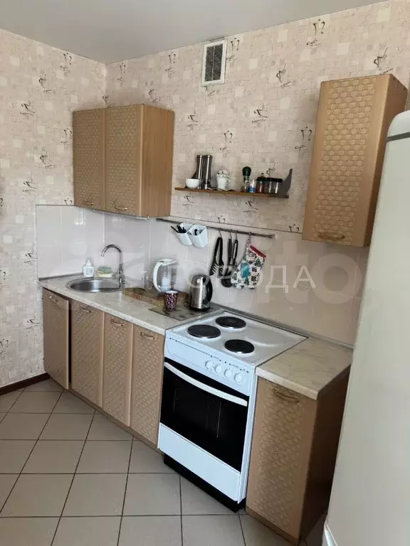 1-к. квартира, 38 м, 5/18 эт. - Фото 0