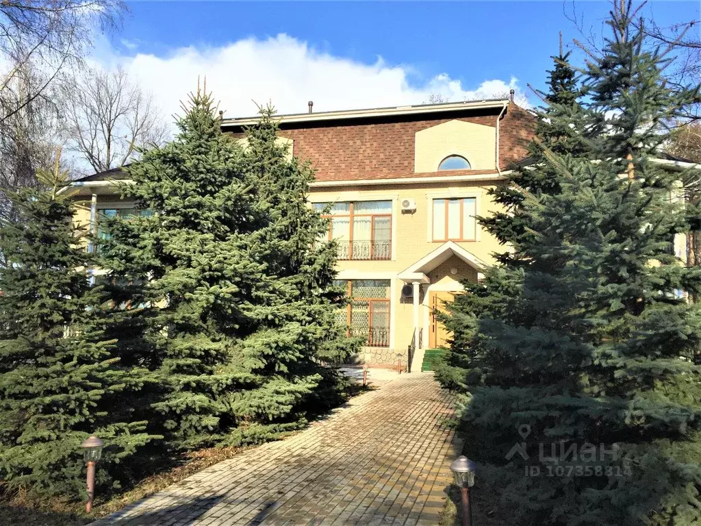 Дом в Московская область, Одинцовский городской округ, д. Жуковка  ... - Фото 1