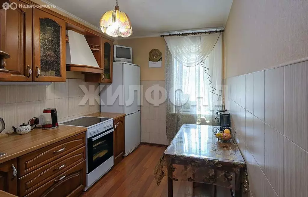 2-комнатная квартира: Новосибирск, Выборная улица, 108 (50.5 м) - Фото 1