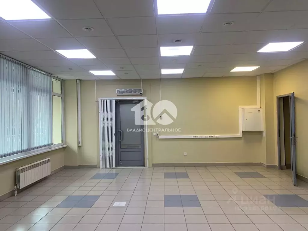 Помещение свободного назначения в Новосибирская область, Новосибирск ... - Фото 0