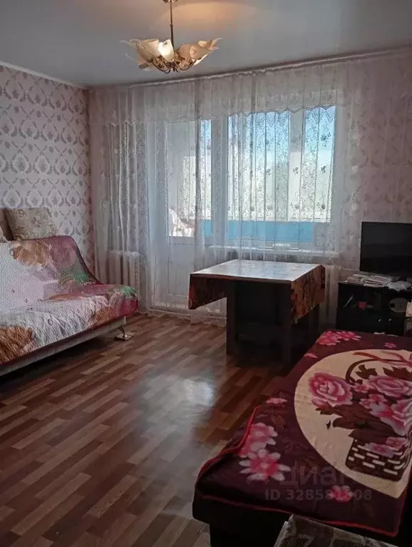 Комната Татарстан, Набережные Челны ул. Шамиля Усманова, 6 (16.0 м) - Фото 1