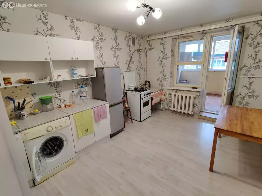 3-комнатная квартира: Ейск, Красная улица, 53 (90 м) - Фото 0