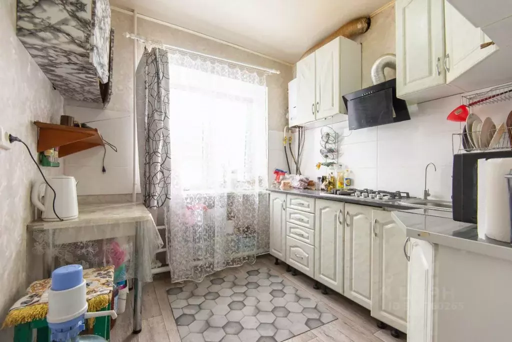 3-к кв. Ростовская область, Батайск ул. Куйбышева, 176 (56.0 м) - Фото 1