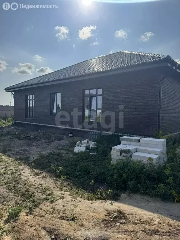 Дом в село Отрадное, микрорайон Земляничная Поляна (130 м) - Фото 1