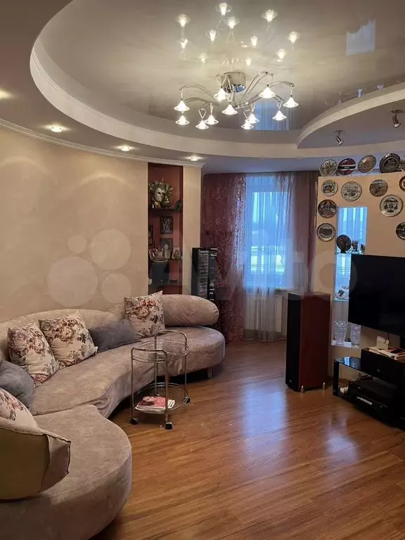 3-к. квартира, 80 м, 6/10 эт. - Фото 0