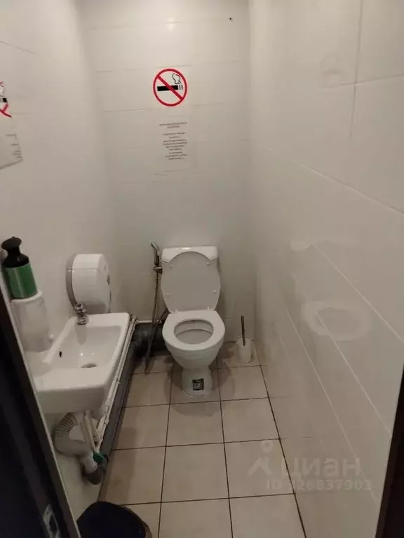 Помещение свободного назначения в Москва Черноморский бул., 17К2 (36 ... - Фото 1