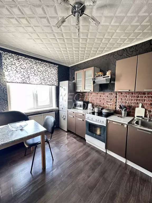 2-к. квартира, 54 м, 2/9 эт. - Фото 1
