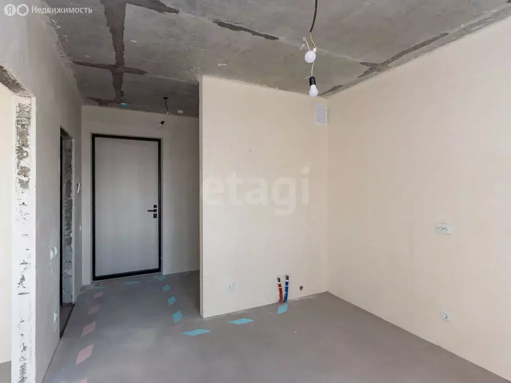 1-комнатная квартира: Тюмень, улица Эльвиры Федоровой, 1 (36.7 м) - Фото 1