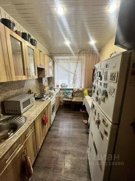 3-к кв. Белгородская область, Старый Оскол Рудничный мкр, 13 (60.0 м) - Фото 0