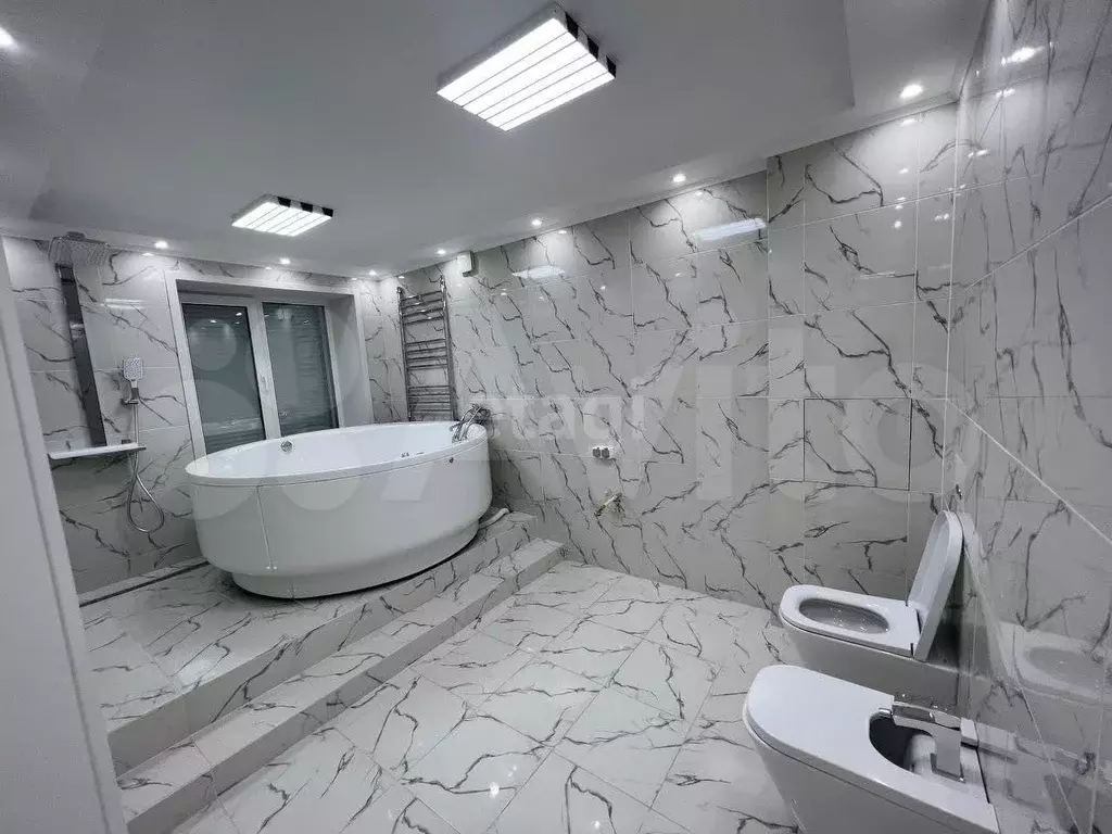 3-к. квартира, 60,6 м, 2/5 эт. - Фото 1
