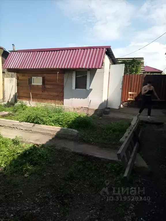 2-к кв. Красноярский край, Минусинск Набережная ул., 36 (30.0 м) - Фото 0