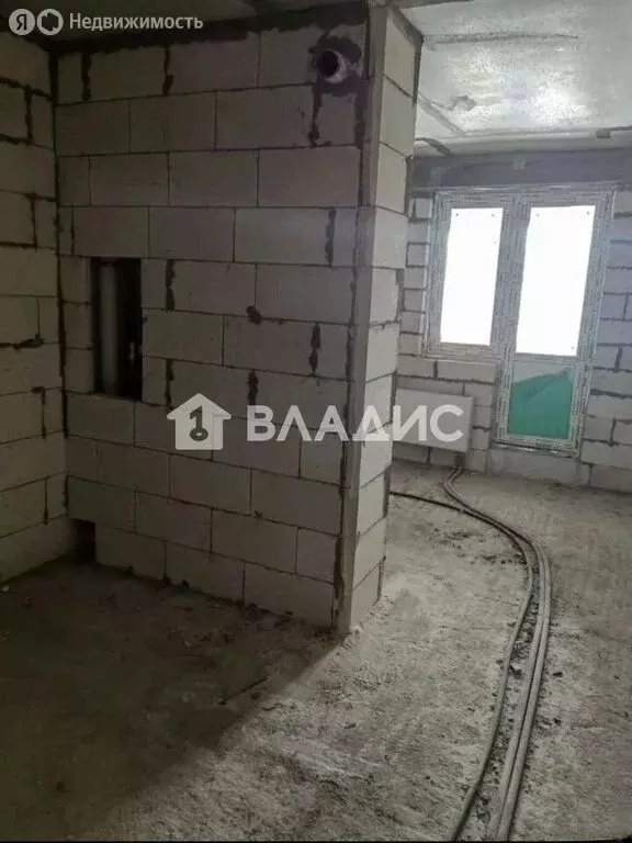 Квартира-студия: посёлок городского типа Радумля, микрорайон ММС-2, ... - Фото 1