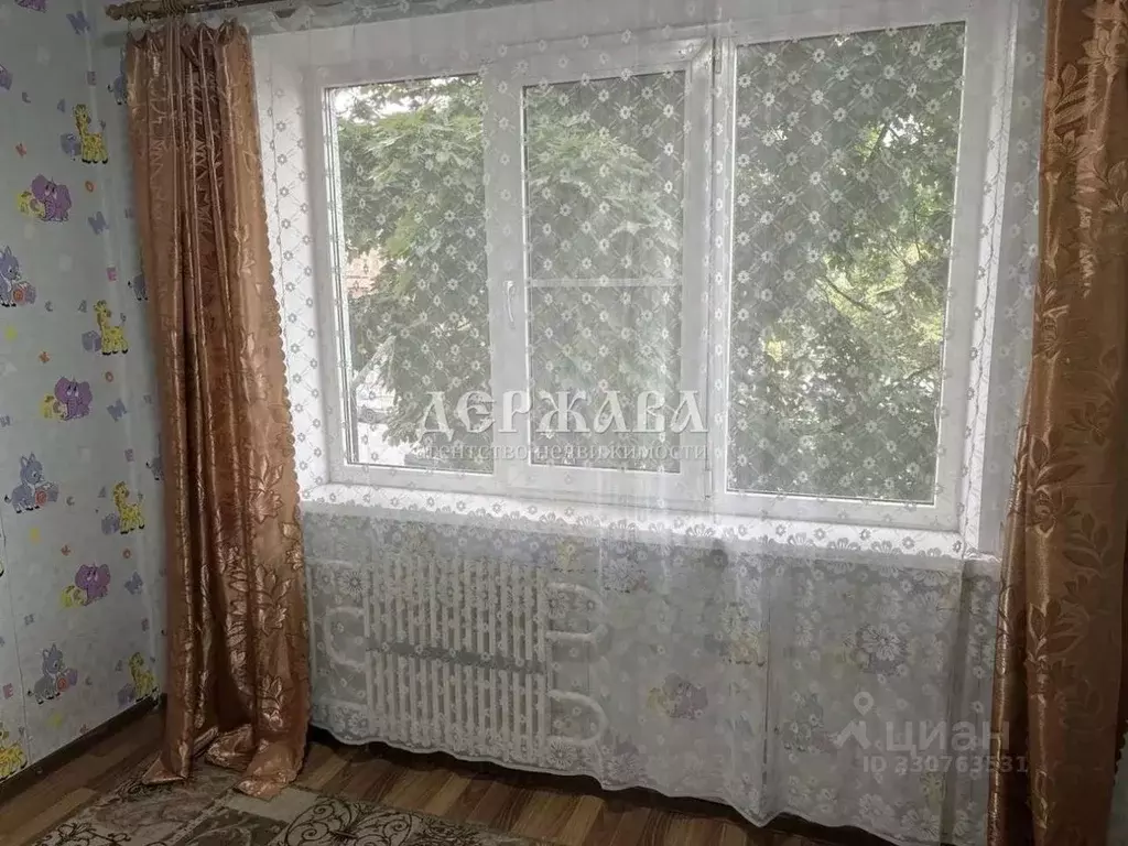 1-к кв. Белгородская область, Старый Оскол Ольминского мкр, 7 (39.0 м) - Фото 2