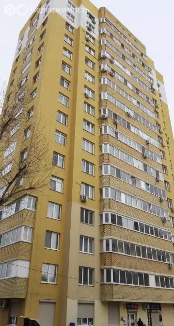2-комнатная квартира: Тюмень, улица Водников, 5 (51 м) - Фото 1