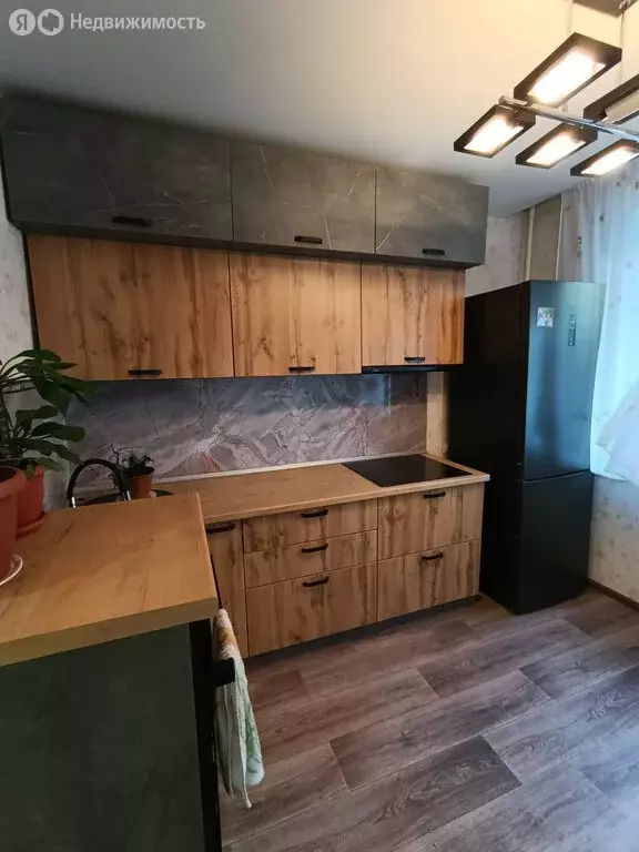 2-комнатная квартира: Челябинск, улица Косарева, 63 (57 м) - Фото 1
