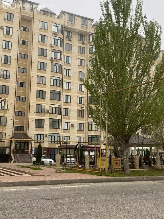 3-комнатная квартира: Избербаш, улица Г. Гамидова, 85А (135 м) - Фото 1