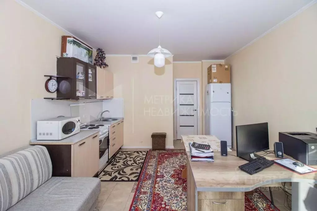 1-к кв. Тюменская область, Тюмень ул. Дмитрия Менделеева, 7 (49.0 м) - Фото 1