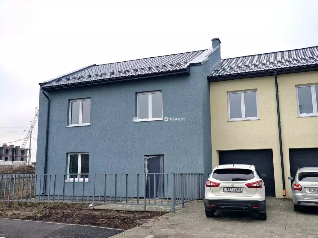 Дом в Магнитогорск, улица Зелёный Лог, 69/2 (200.1 м) - Фото 1