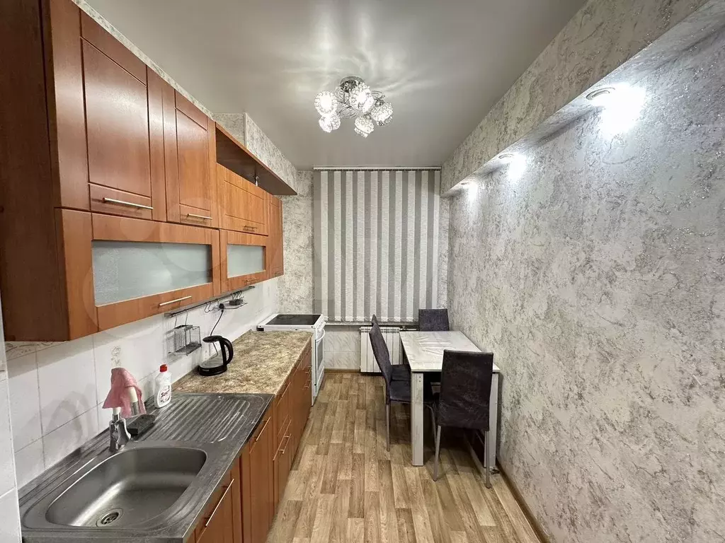 2-к. квартира, 54 м, 1/4 эт. - Фото 0