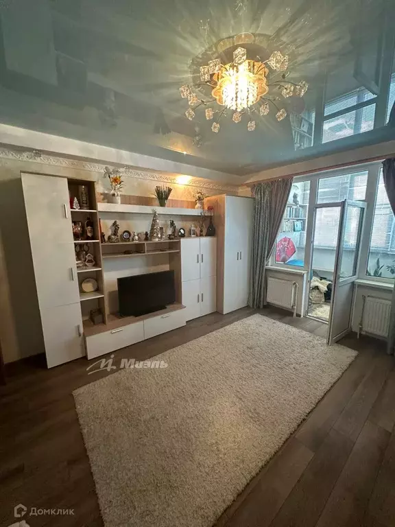 Продаётся 3-к квартира, 70 м - Фото 0