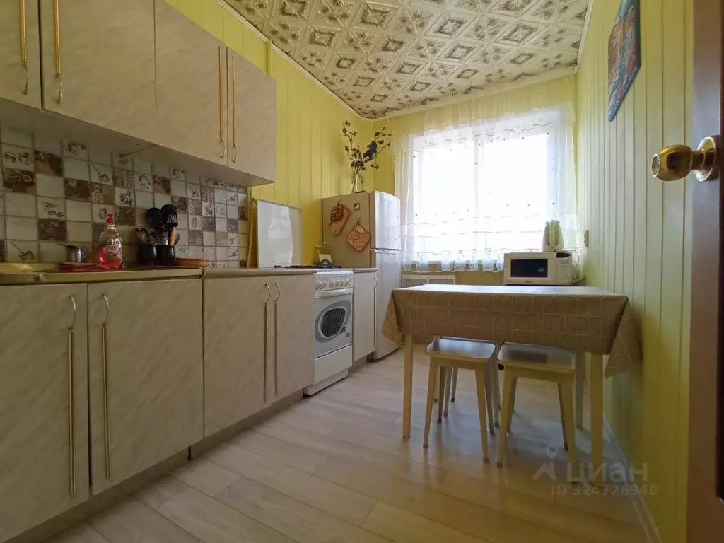 3-к кв. Волгоградская область, Волгоград ул. Репина, 23 (66.0 м) - Фото 1