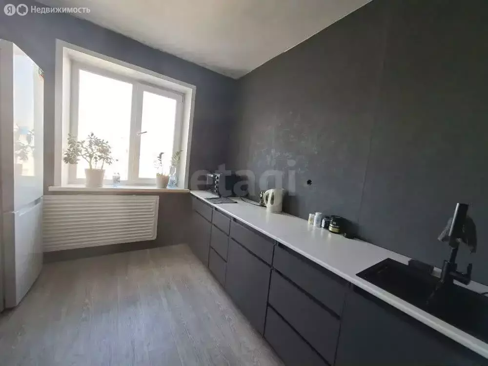 3-комнатная квартира: Барнаул, улица Шумакова, 53 (66.9 м) - Фото 2