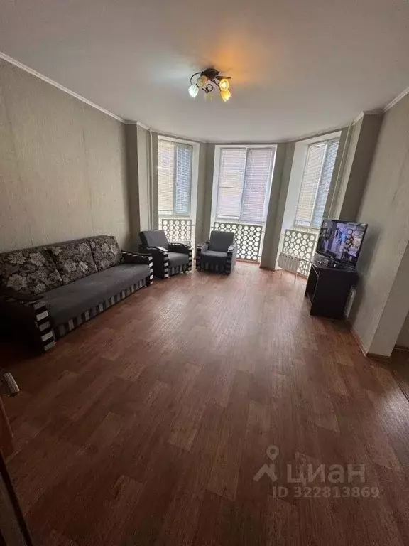 1-к кв. Курская область, Курск просп. Анатолия Дериглазова, 9 (45.0 м) - Фото 1