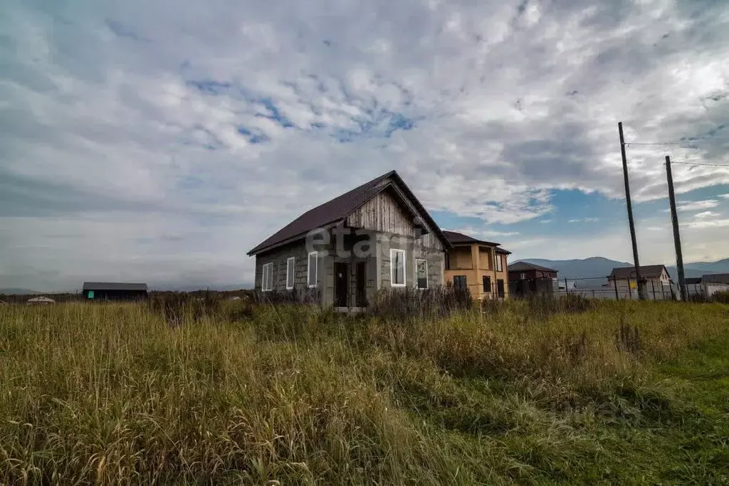 Дом в Сахалинская область, Южно-Сахалинск городской округ, с. ... - Фото 0