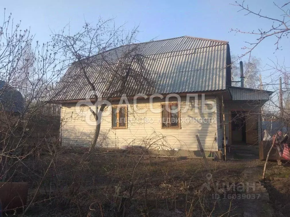 Дом в Омская область, Омск пос. Большие Поля, ул. Сиреневая (132 м) - Фото 0