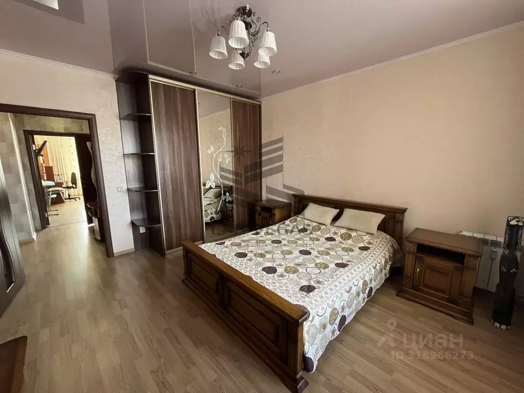 2-к кв. Татарстан, Казань ул. Павлюхина, 37 (65.0 м) - Фото 0