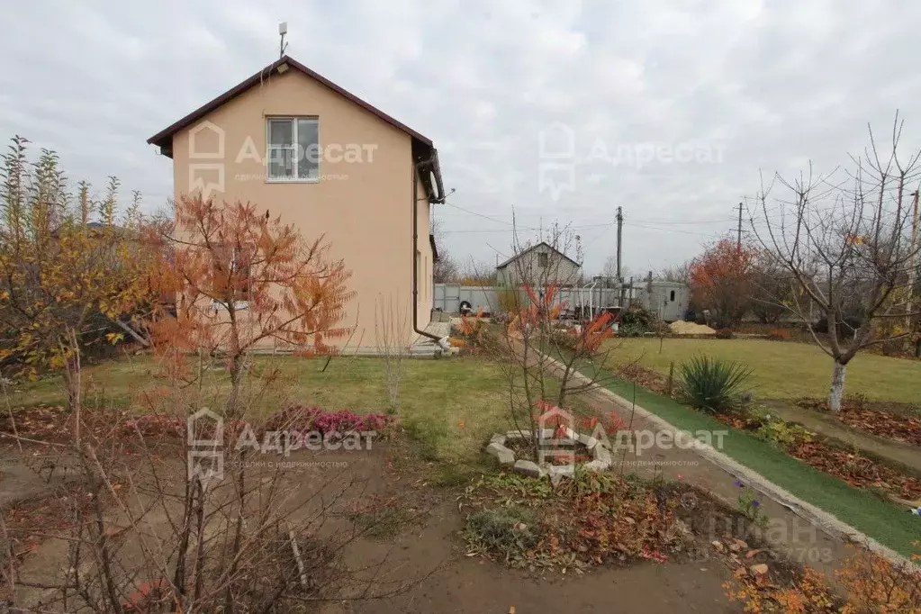 Дом в Волгоградская область, Городищенский район, Ерзовское городское ... - Фото 1