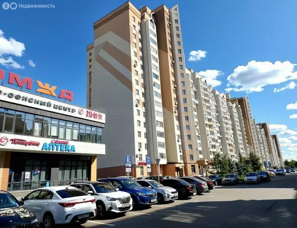 3-комнатная квартира: Казань, проспект Победы, 78 (94 м) - Фото 1