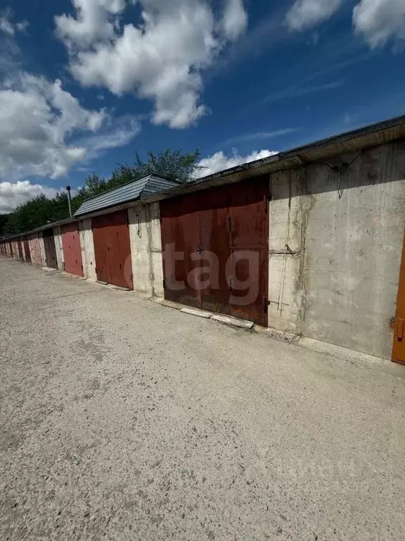 Гараж в Алтайский край, Бийск ул. Вали Максимовой, 103 (28 м) - Фото 1