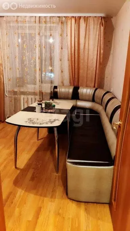 1-комнатная квартира: Тюмень, улица Пермякова, 7 (36 м) - Фото 1