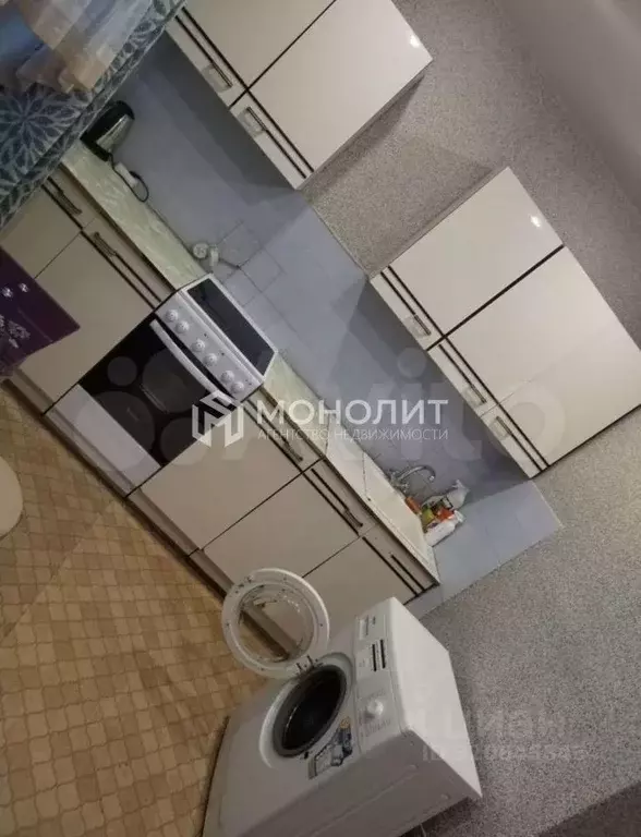1-к кв. Белгородская область, Старый Оскол Королева мкр, 32А (37.7 м) - Фото 0