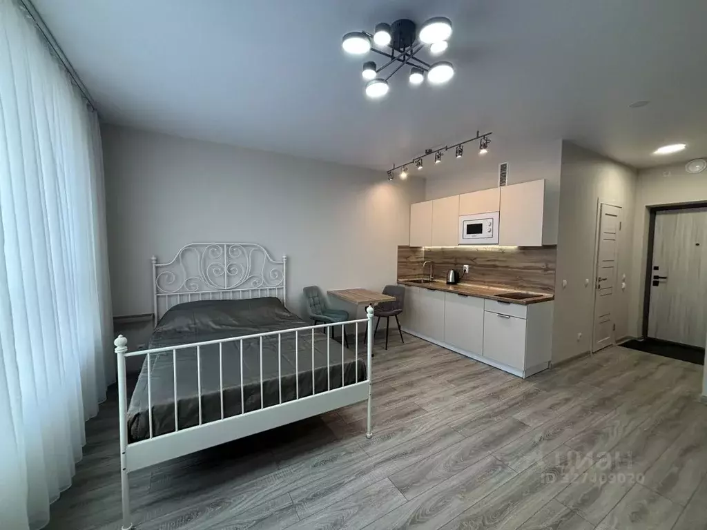 Студия Свердловская область, Екатеринбург ул. Московская, 251 (29.0 м) - Фото 1