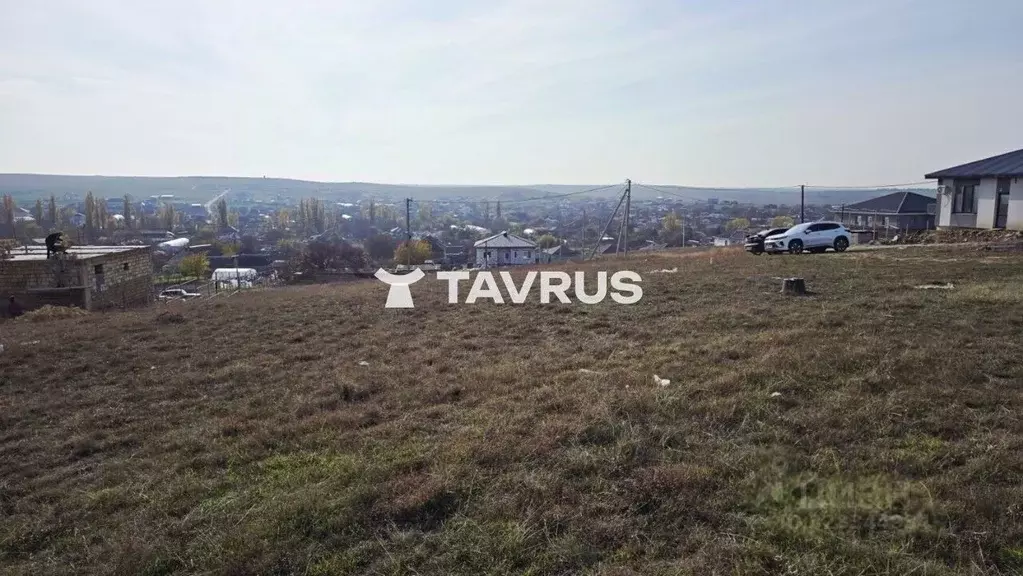 Участок в Крым, Симферопольский район, с. Урожайное  (12.0 сот.) - Фото 1