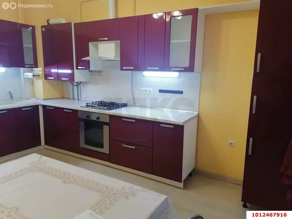 2-комнатная квартира: Краснодар, Ольденбуржская улица, 11 (60 м) - Фото 1