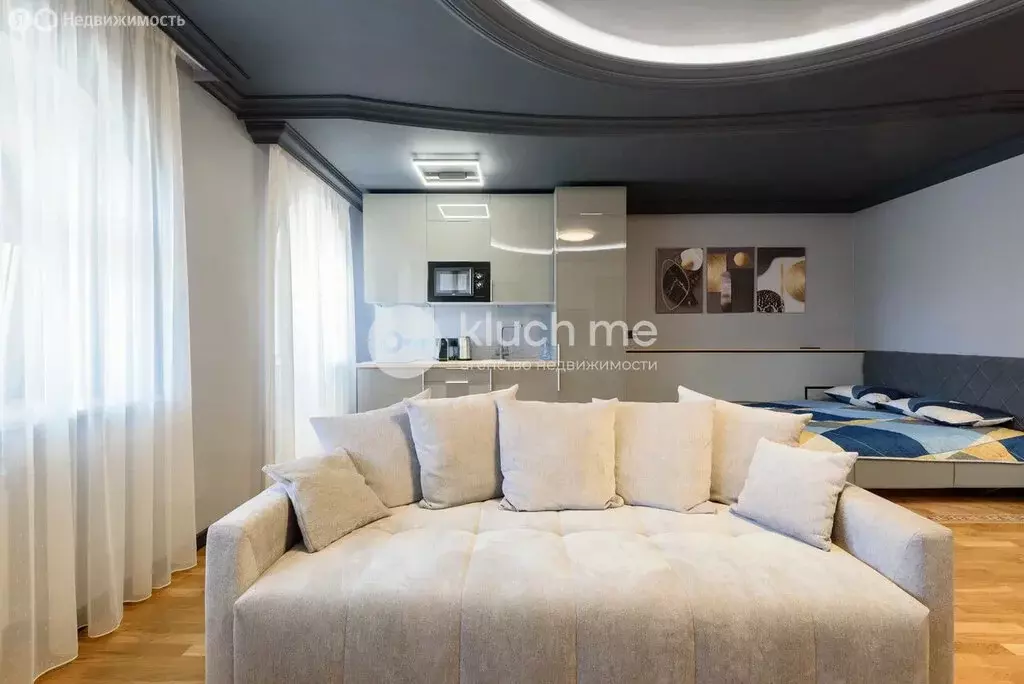 3-комнатная квартира: Казань, улица Мидхата Булатова, 5 (82.2 м) - Фото 1