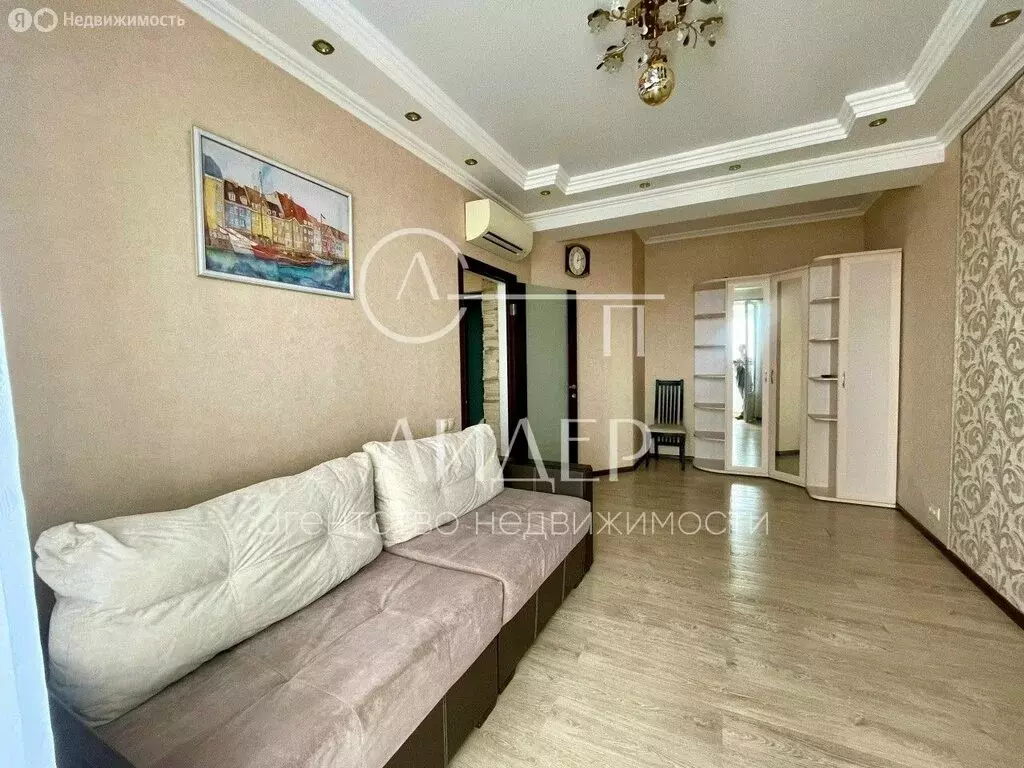 2-комнатная квартира: Сочи, микрорайон Донская, улица Гончарова, 1/1 ... - Фото 1