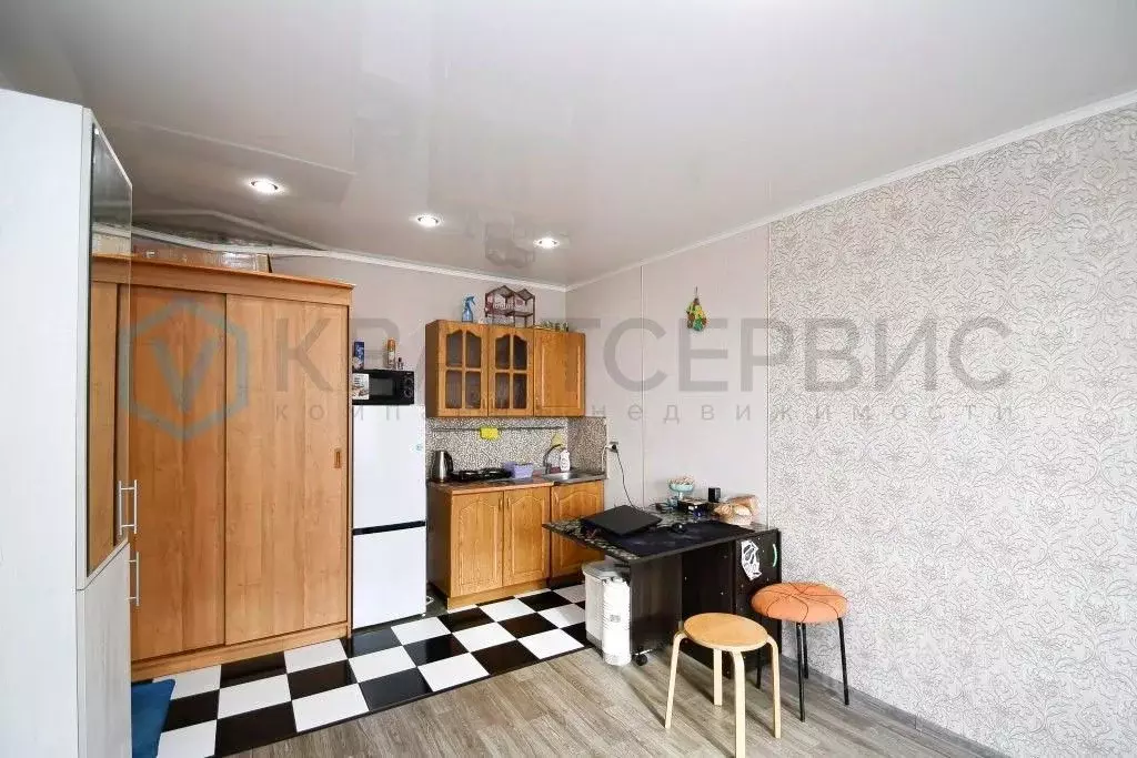 Комната Омская область, Омск просп. Космический, 14Б (17.8 м) - Фото 1