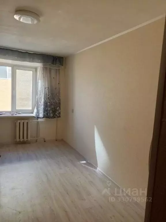 Комната Нижегородская область, Нижний Новгород ул. Васенко, 2 (11.6 м) - Фото 1
