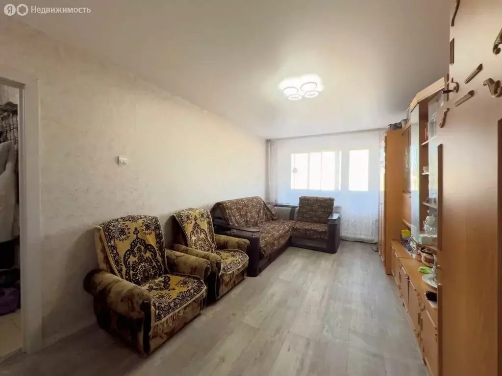 2-комнатная квартира: Кувандык, улица Маршала Жукова, 2 (42.9 м) - Фото 1