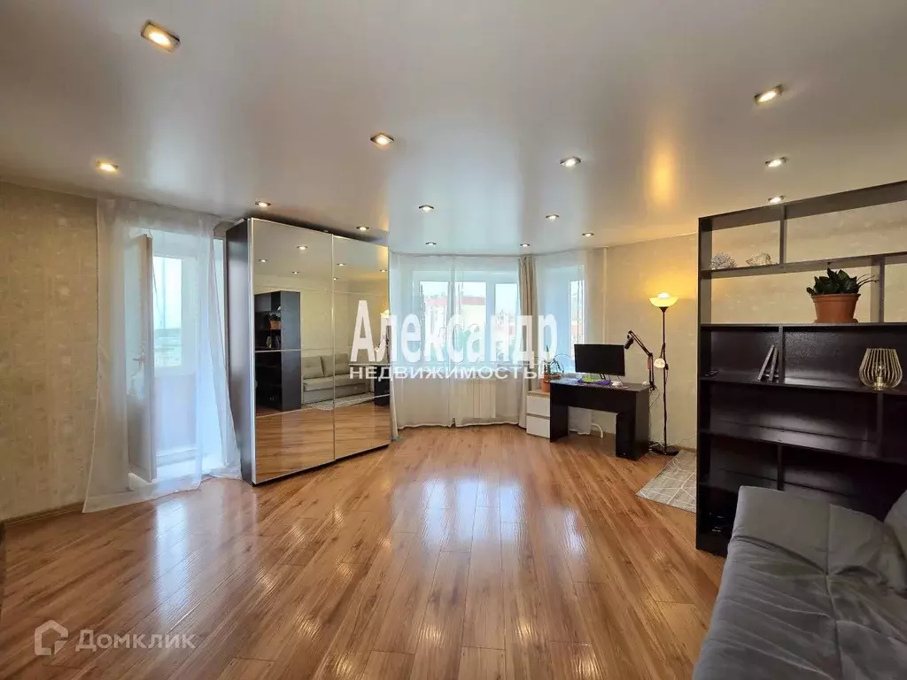 Продаётся 2-к квартира, 70.6 м - Фото 1